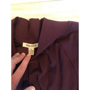 Spring + Mercer Burgandy Top XL with pockets preowned